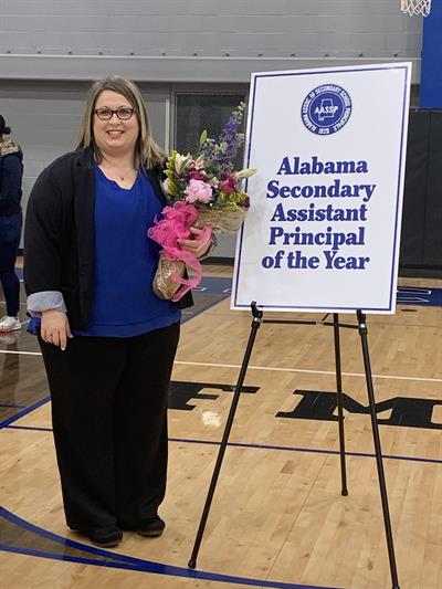 Assistant Principal of Florence Middle School Ashley Bowling Named Assistant Principal of the Year