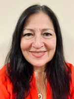 Estella Riley headshot